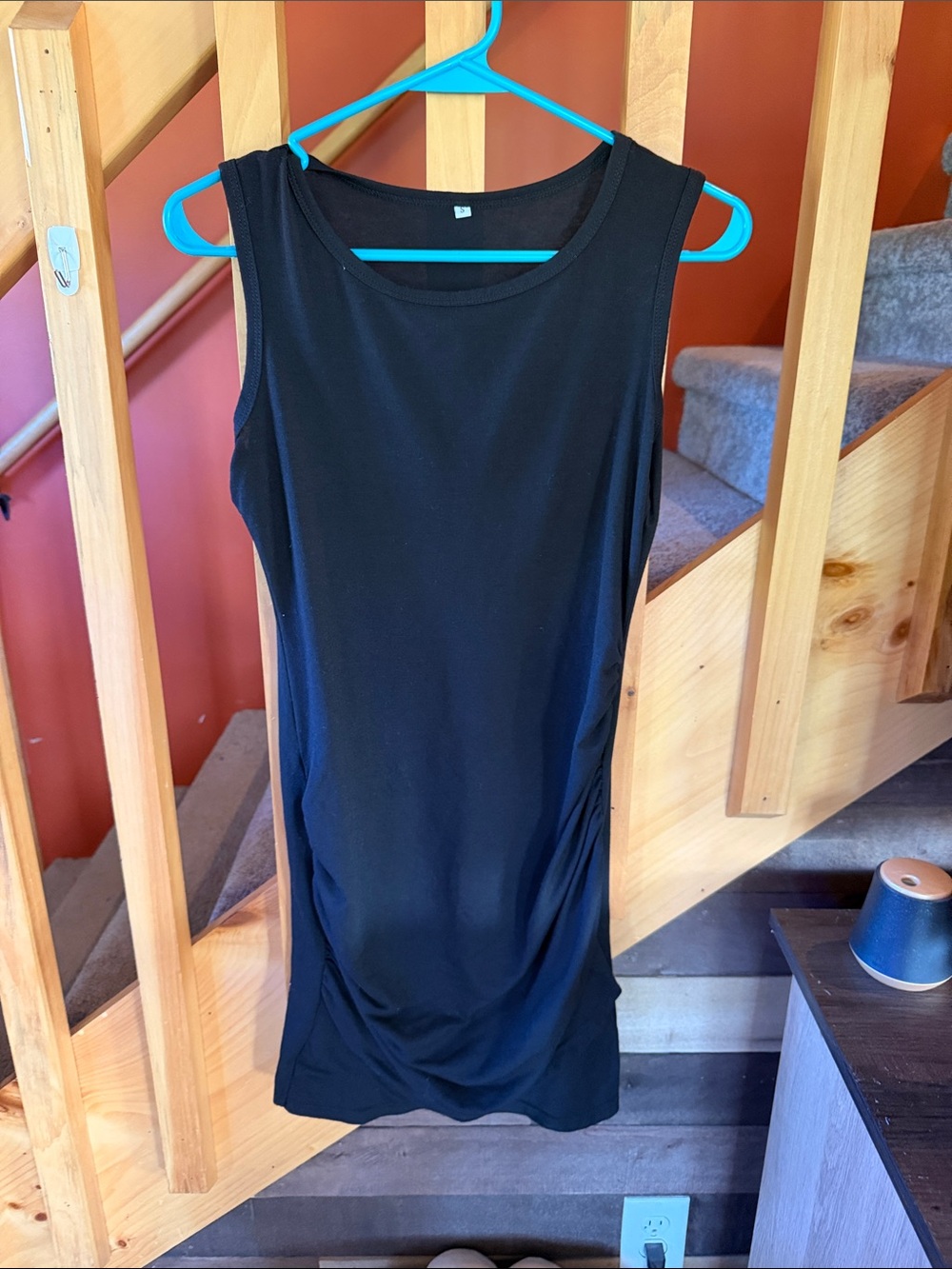 Source Unknown Black Sleeveless Tank Top